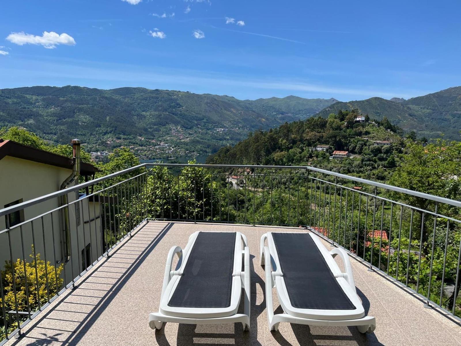 Casa De Casarelhos - Vistas Rio, Campo E Montanha - Lareira Διαμέρισμα Geres Εξωτερικό φωτογραφία